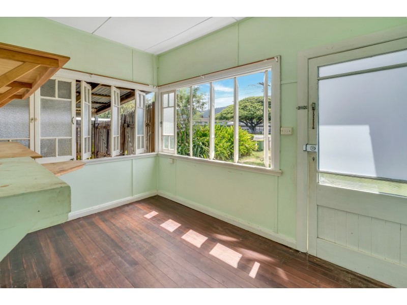 4 Mayers Street, Manunda QLD 4870