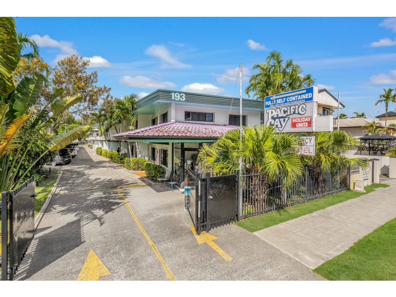 193 Sheridan Street, Cairns North QLD 4870