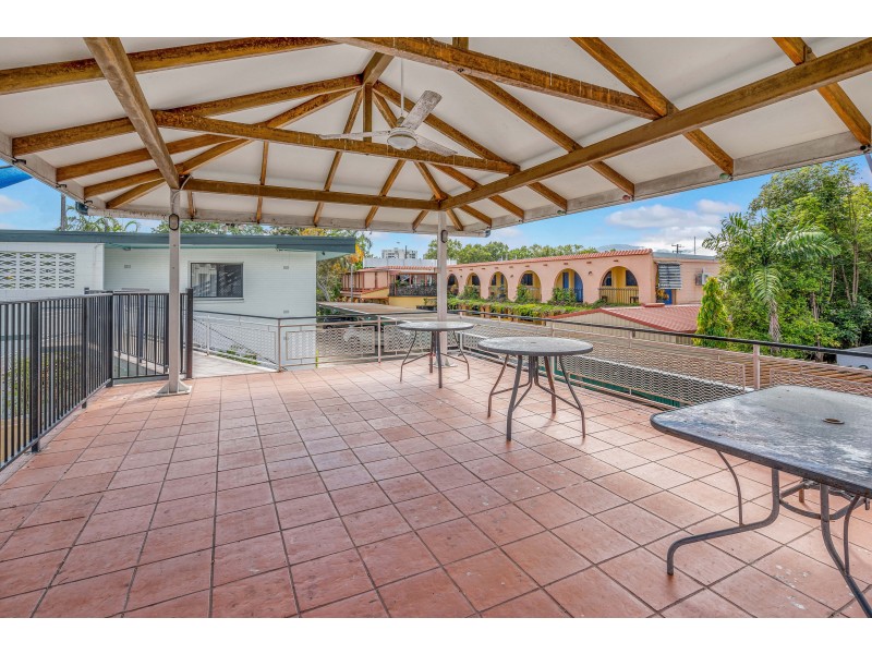 193 Sheridan Street, Cairns North QLD 4870