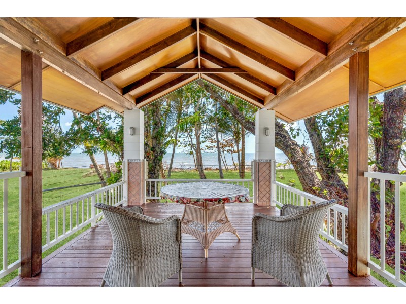 407 Russell Heads Reserve, East Russell QLD 4861