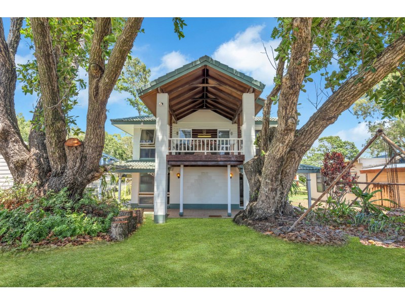 407 Russell Heads Reserve, East Russell QLD 4861