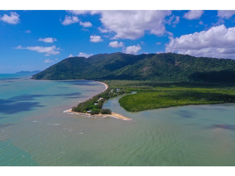 407 Russell Heads Reserve, East Russell QLD 4861