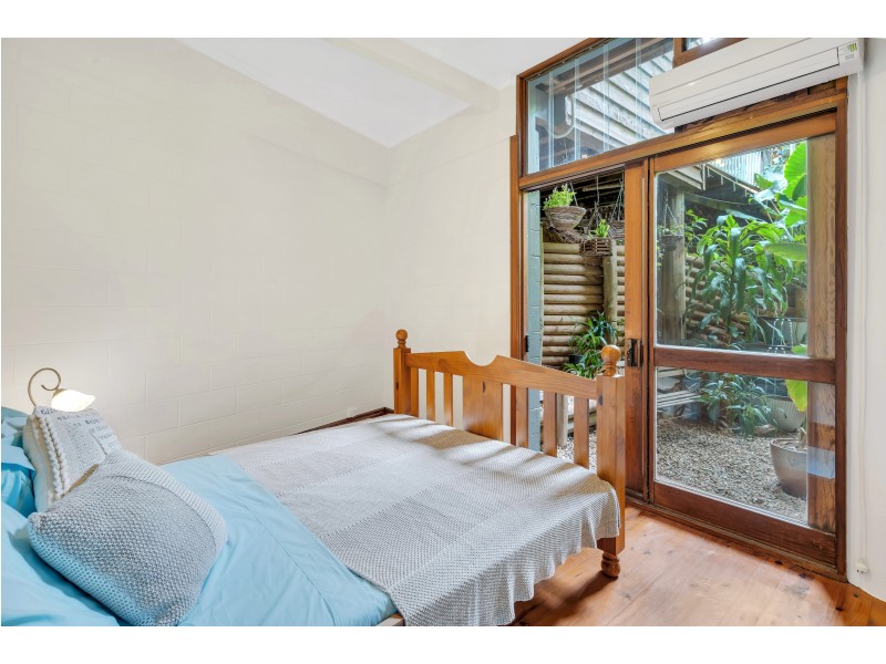 255-259 Toogood Road, Bayview Heights QLD 4868
