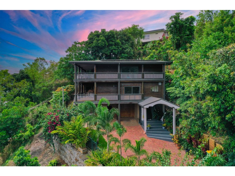 255-259 Toogood Road, Bayview Heights QLD 4868