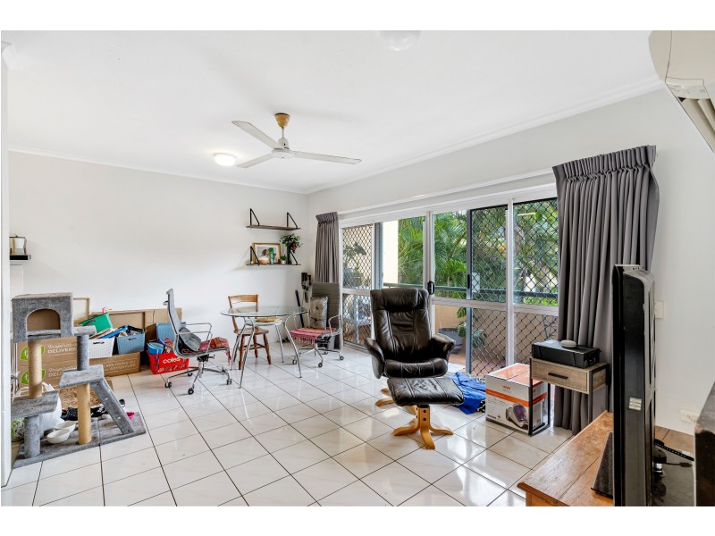 210/191-193 Mcleod Street, Cairns North QLD 4870