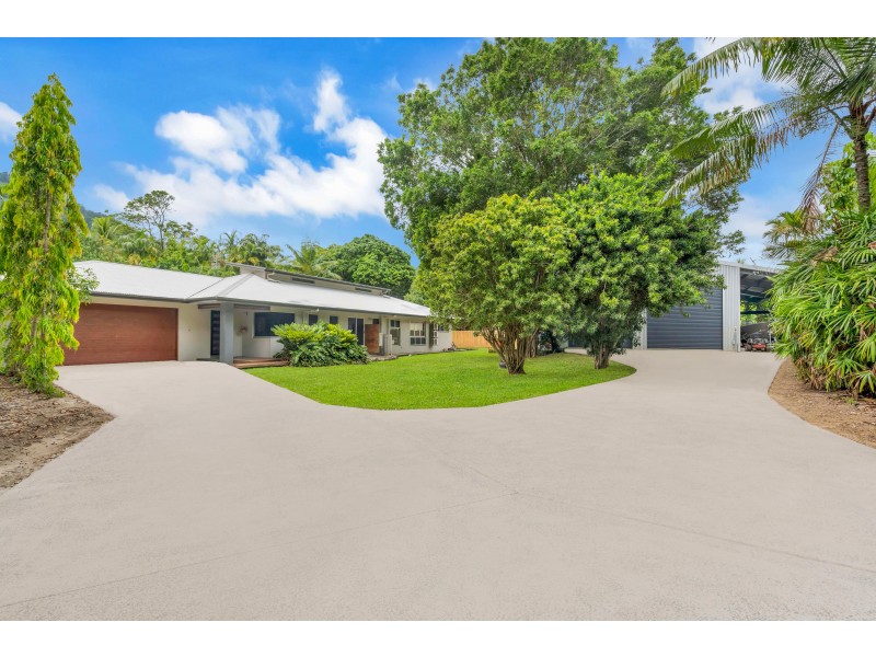 90 Arthur Lyons Drive, Redlynch QLD 4870