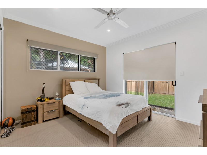 90 Arthur Lyons Drive, Redlynch QLD 4870