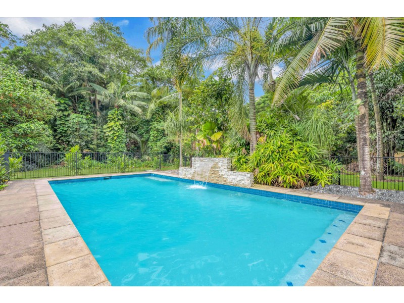 90 Arthur Lyons Drive, Redlynch QLD 4870
