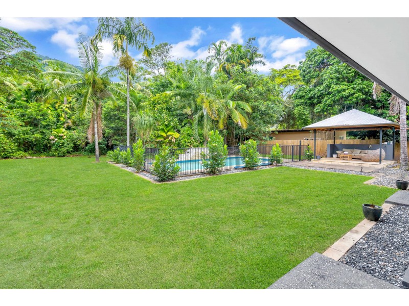 90 Arthur Lyons Drive, Redlynch QLD 4870
