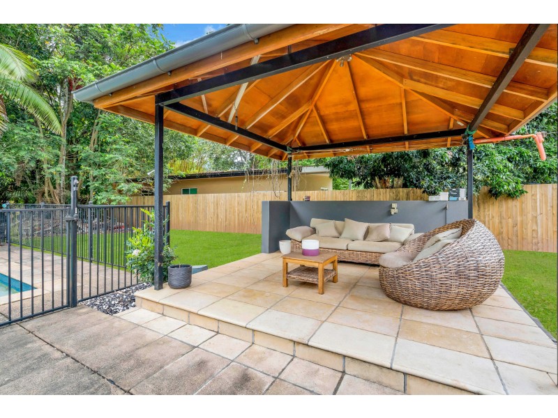 90 Arthur Lyons Drive, Redlynch QLD 4870