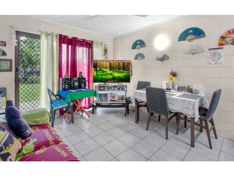 4/173 Mayers Street, Manoora QLD 4870
