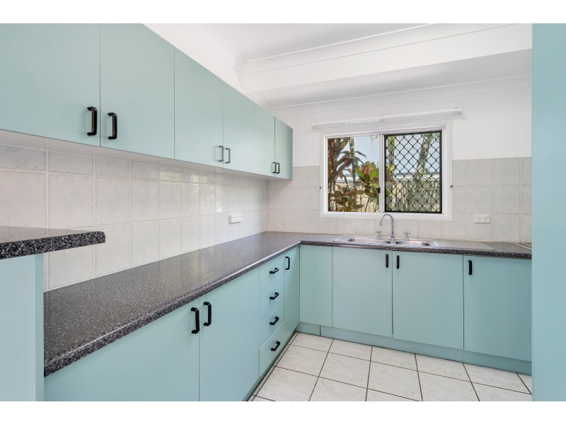 1/11 Grantala Street, Manoora QLD 4870