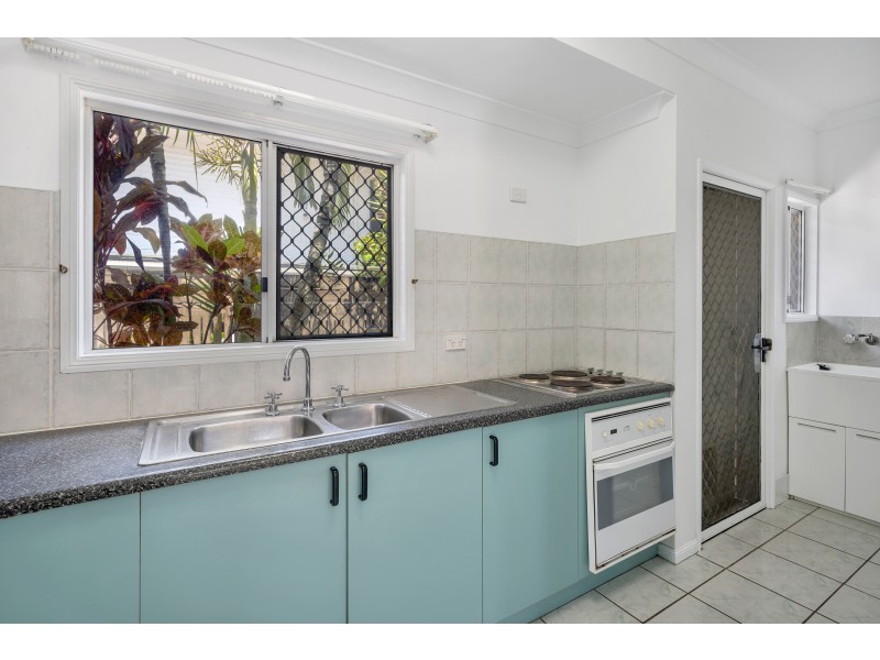 1/11 Grantala Street, Manoora QLD 4870