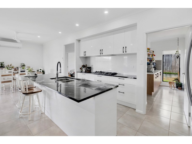 Kanimbla QLD 4870