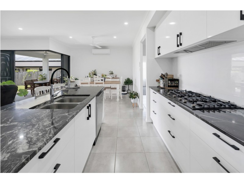 Kanimbla QLD 4870