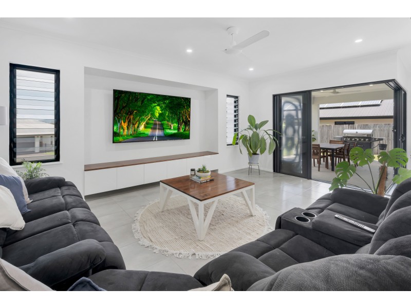 Kanimbla QLD 4870