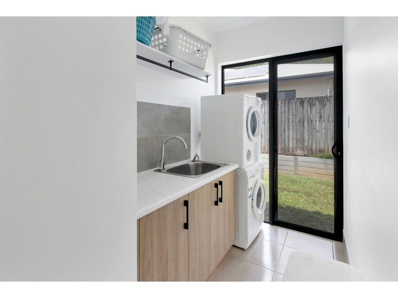 Kanimbla QLD 4870