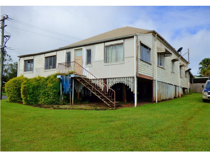 2 Mabel Street, Atherton QLD 4883