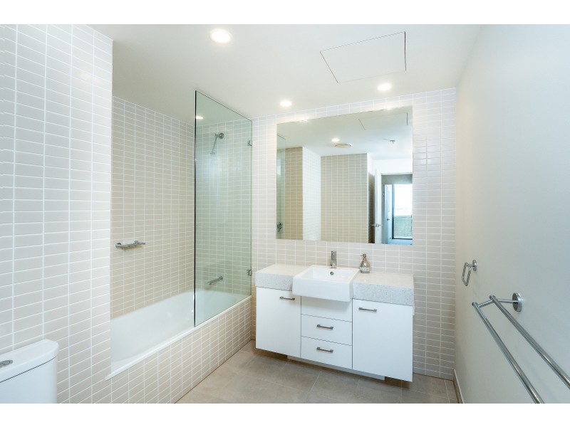 56/1 Marlin Parade, Cairns City QLD 4870