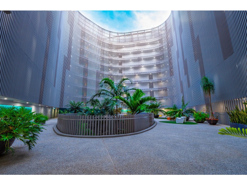 7/1 Marlin Parade, Cairns City QLD 4870