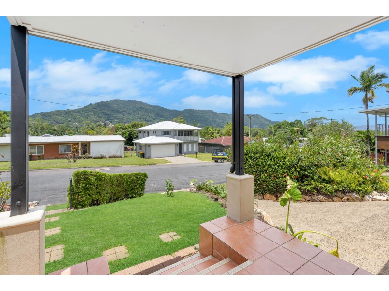 29 Duignan Street, Whitfield QLD 4870
