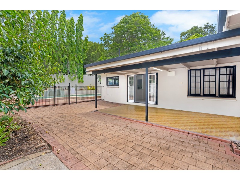 29 Duignan Street, Whitfield QLD 4870