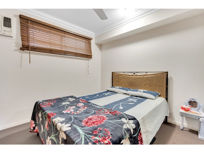 327/29-33 Springfield Crescent, Manoora QLD 4870