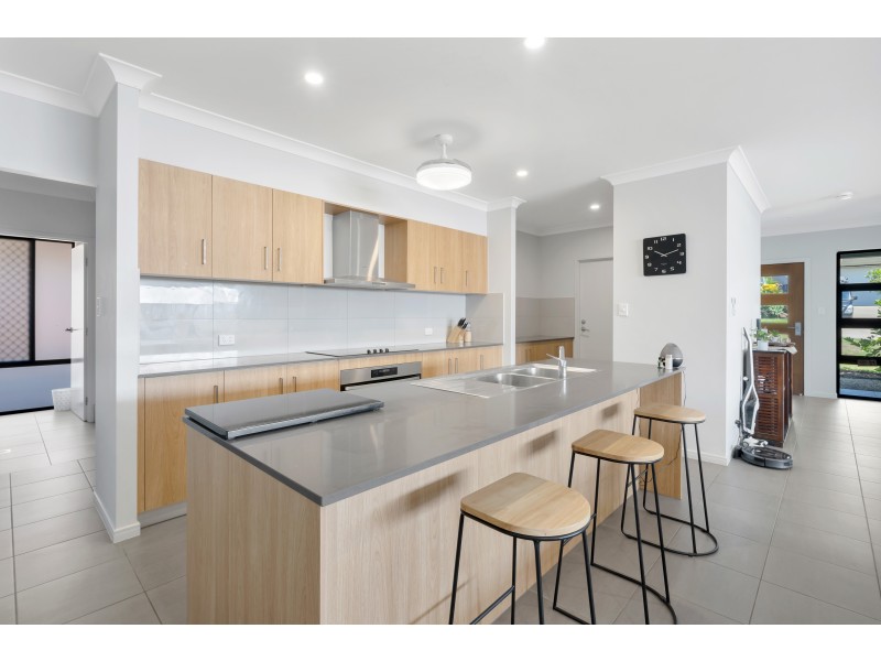 47 Gallery Drive, Mount Sheridan QLD 4868