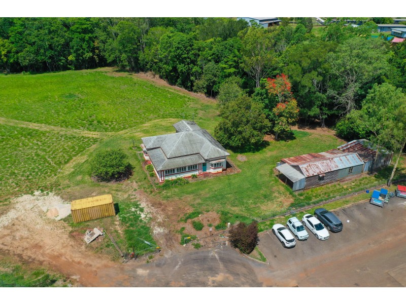 15 Nye Street, Atherton QLD 4883