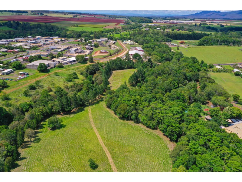 15 Nye Street, Atherton QLD 4883