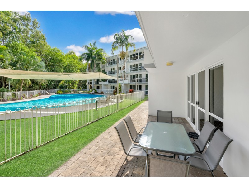 202/305-341 Coral Coast Drive, Palm Cove QLD 4879