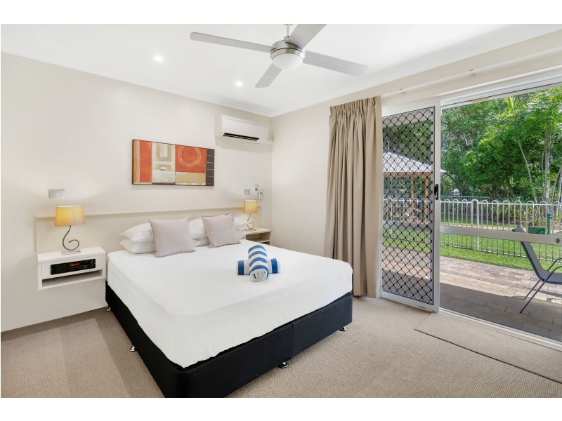 202/305-341 Coral Coast Drive, Palm Cove QLD 4879