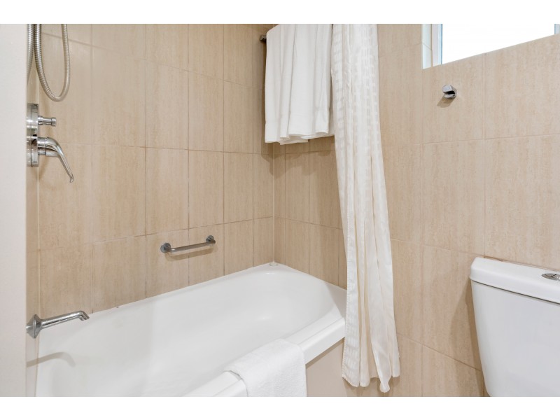 202/305-341 Coral Coast Drive, Palm Cove QLD 4879