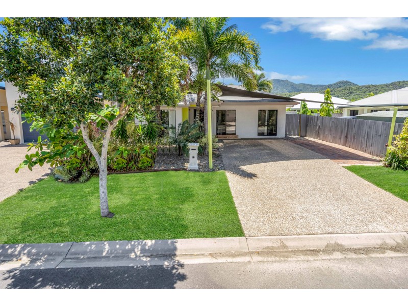41 Norwood Crescent, Trinity Park QLD 4879