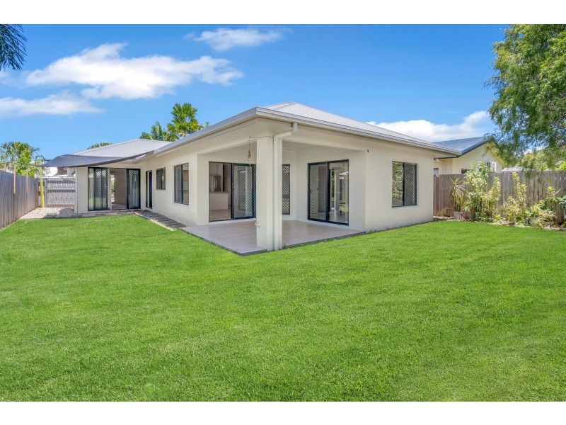 41 Norwood Crescent, Trinity Park QLD 4879
