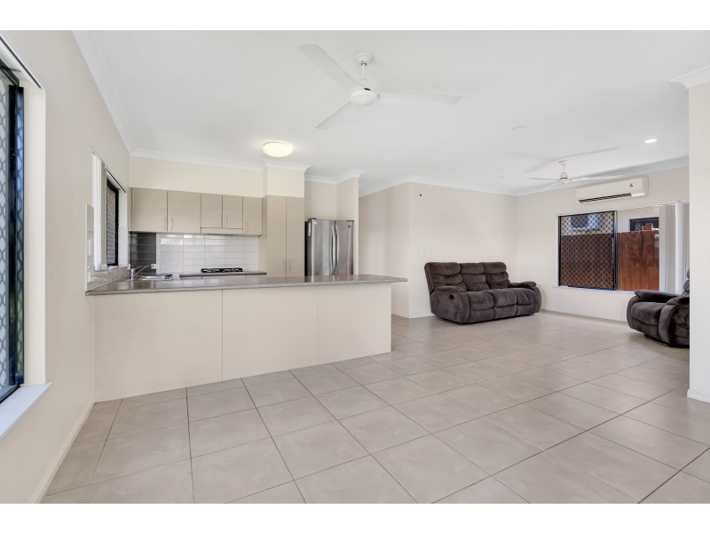 41 Norwood Crescent, Trinity Park QLD 4879