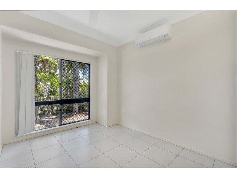 41 Norwood Crescent, Trinity Park QLD 4879