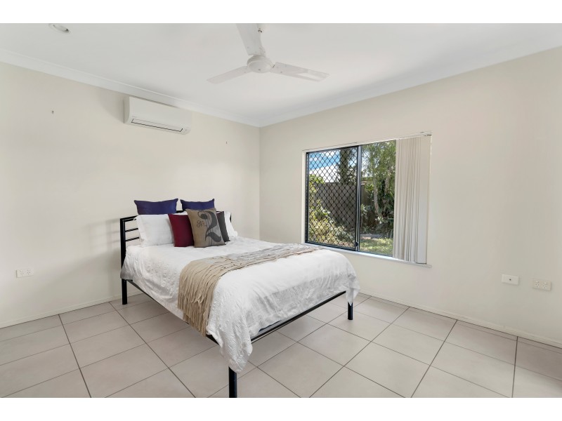 41 Norwood Crescent, Trinity Park QLD 4879