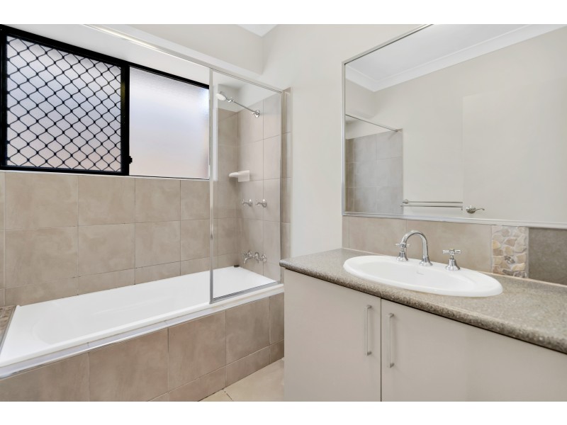 41 Norwood Crescent, Trinity Park QLD 4879
