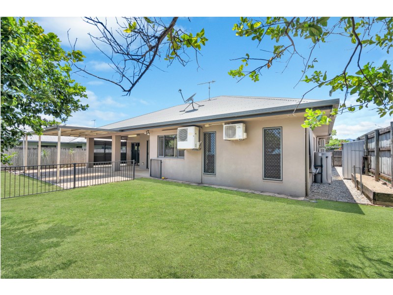 64 Norfolk Circuit, Redlynch QLD 4870