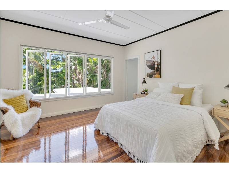 77 Walsh Street, Edge Hill QLD 4870