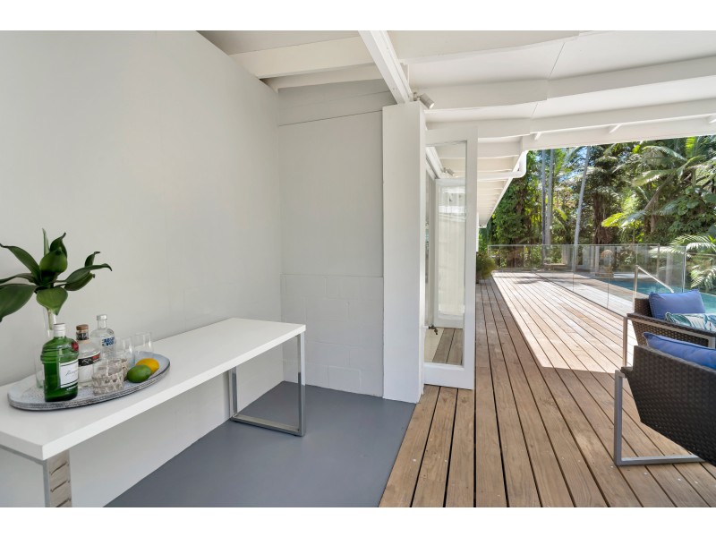 77 Walsh Street, Edge Hill QLD 4870