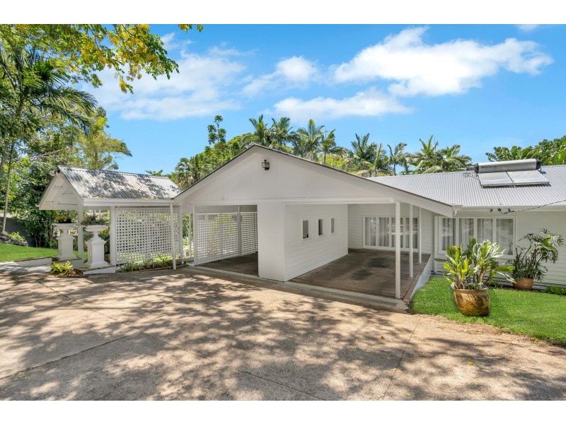 77 Walsh Street, Edge Hill QLD 4870