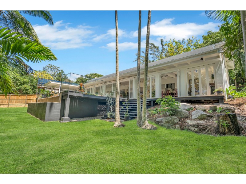 77 Walsh Street, Edge Hill QLD 4870