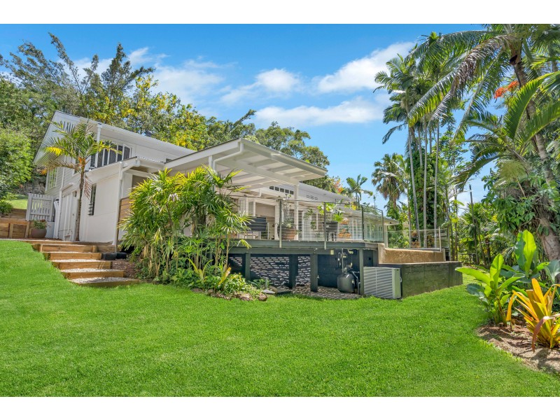 77 Walsh Street, Edge Hill QLD 4870