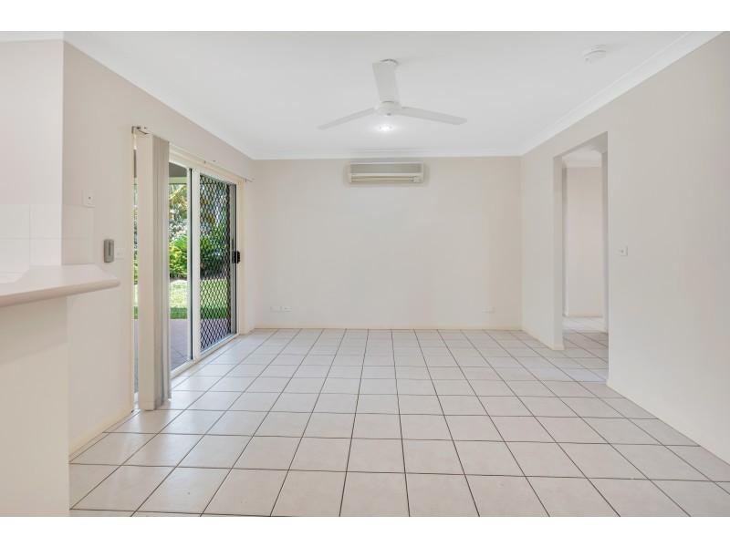 19 Taringa Street, Brinsmead QLD 4870