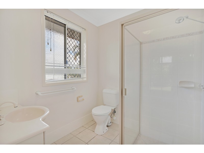 19 Taringa Street, Brinsmead QLD 4870