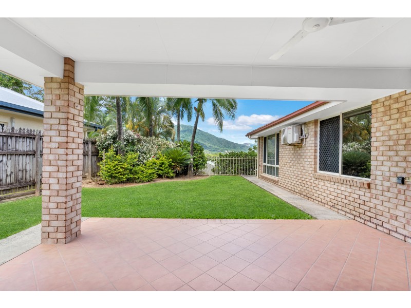 19 Taringa Street, Brinsmead QLD 4870