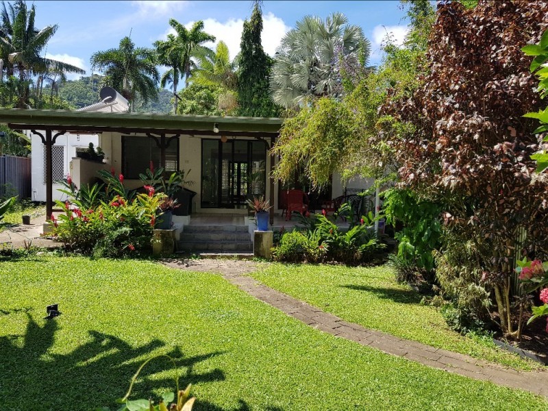 21 Fogarty Street, Whitfield QLD 4870