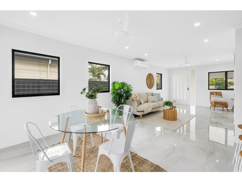 17B Smith Street, Cairns North QLD 4870